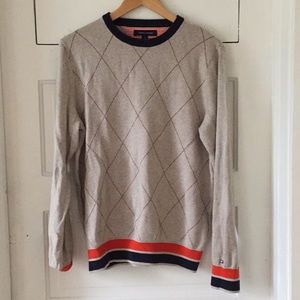 Tommy sweater